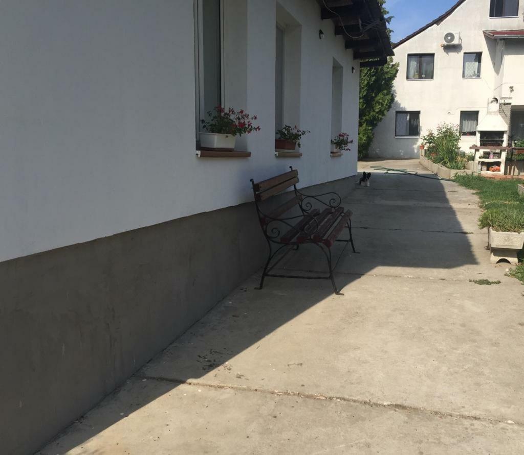 Piknik Studio Fertőrákos Exterior foto
